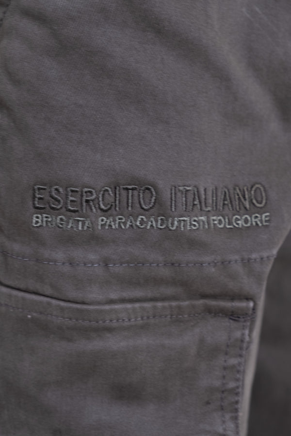 Pantaloni Uomo W4F737